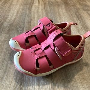 Plae Shoes Toddler Size 10